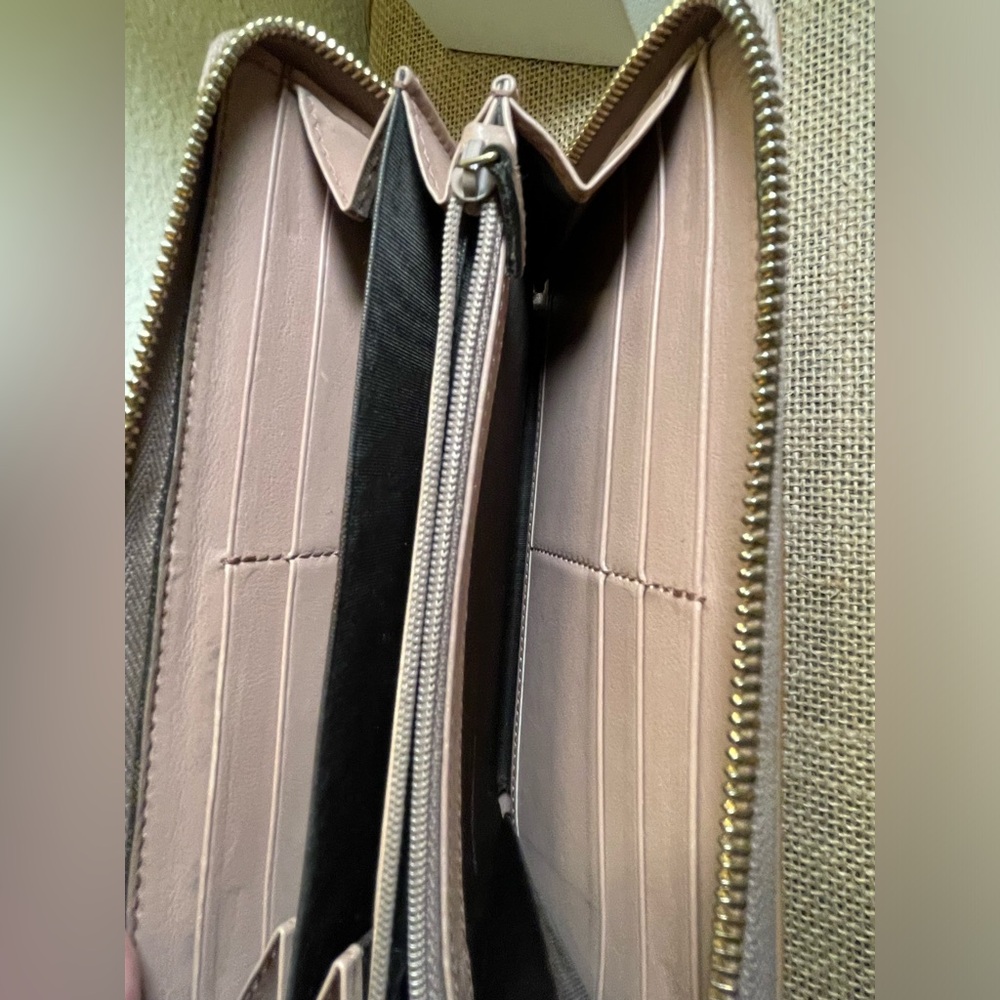 GUCCI patent leather Soho, long wallet - Picture 5 of 7
